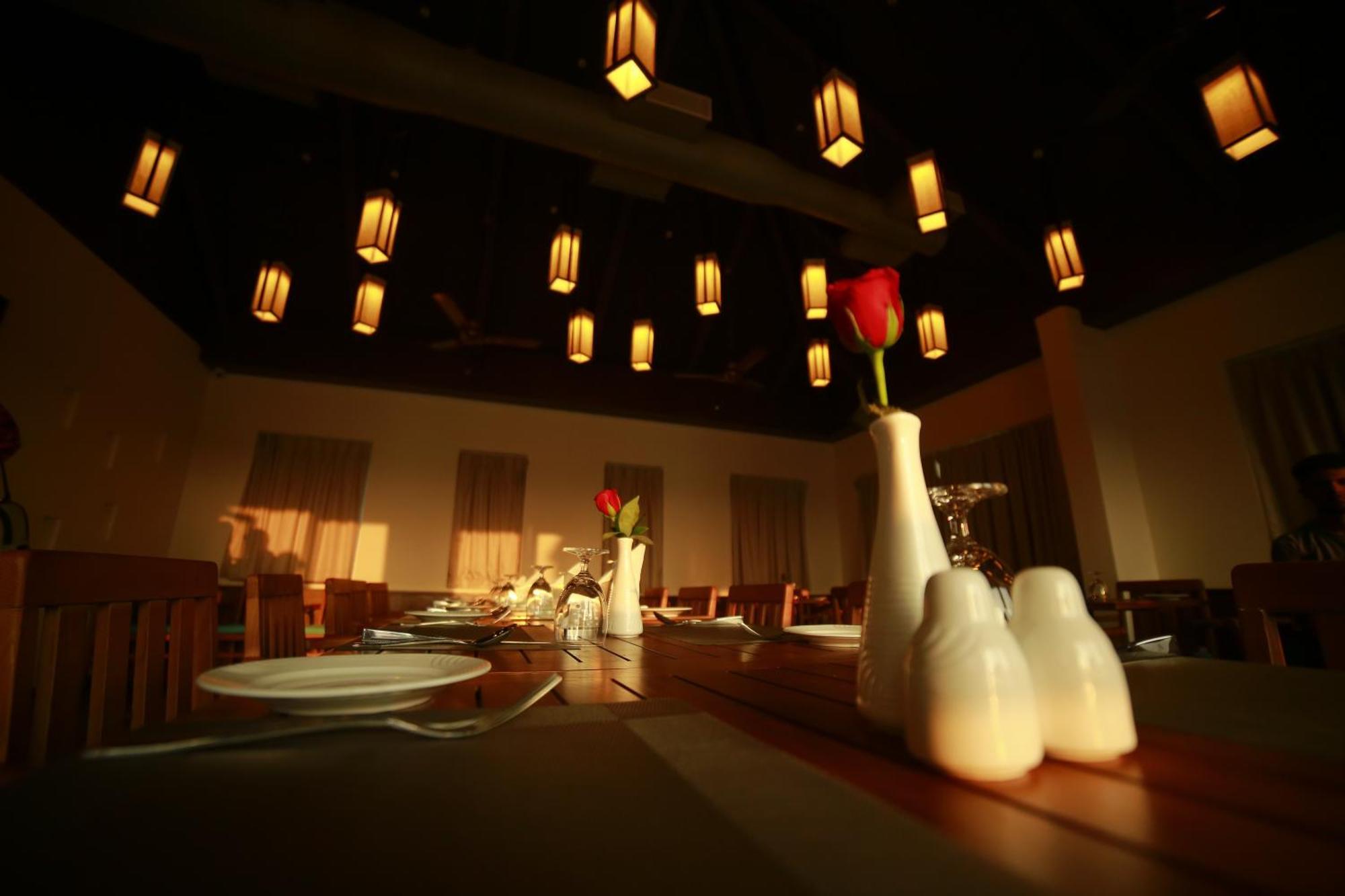 Vivin Luxury Suites Thiruvananthapuram Extérieur photo